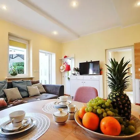 With A Terrace, Apartament